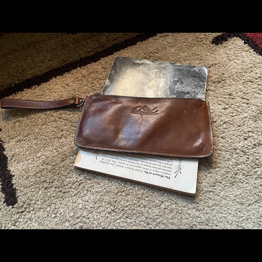 Patricia Nash brown leather wristlet